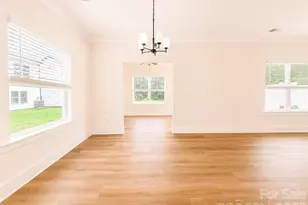1242 N Sharon Amity Rd, Charlotte, NC 28211 - Photo 19