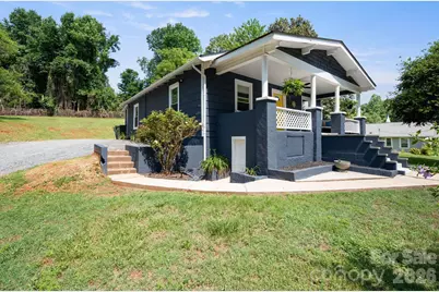 147 N Hillside Street, Rutherfordton, NC 28139 - Photo 3