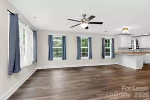 1007 Wilmouth St, Shelby, NC 28152 - Photo 9