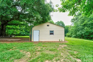 1726 Metcalf Rd, Shelby, NC 28150 - Photo 29