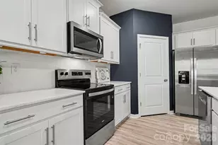 151 Rustling Waters Dr, Mooresville, NC 28117 - Photo 7