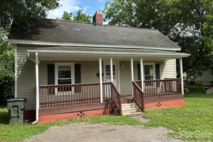 829 Spruce St, Mooresville, NC 28115 - Photo 1