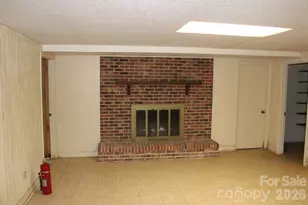 30 Oak Ln, Columbus, NC 28722 - Photo 23