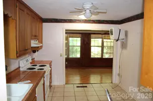 30 Oak Ln, Columbus, NC 28722 - Photo 11