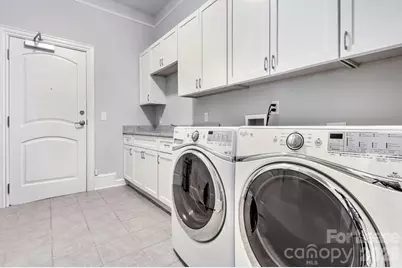 2100 Queens Road W #Entertainer, Charlotte, NC 28207 - Photo 13