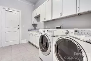 2100 Queens Rd W, Charlotte, NC 28207 - Photo 13