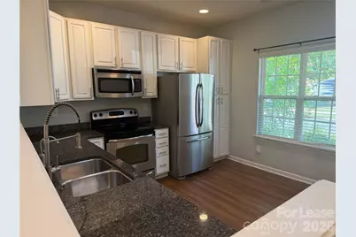 13904 Singleleaf Lane, Charlotte, NC 28278 - Photo 5