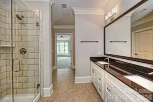 2100 Queens Rd W, Charlotte, NC 28207 - Photo 11