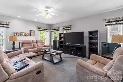 2725 Billings Park Drive, Charlotte, NC 28213 - Photo 9