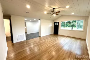 908 E 1st St, Newton, NC 28658 - Photo 5