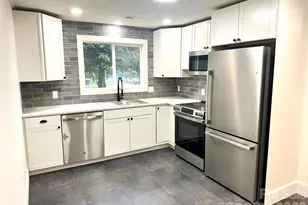 908 E 1st St, Newton, NC 28658 - Photo 25