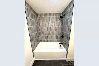 908 E 1st Street, Newton, NC 28658 - Photo 17