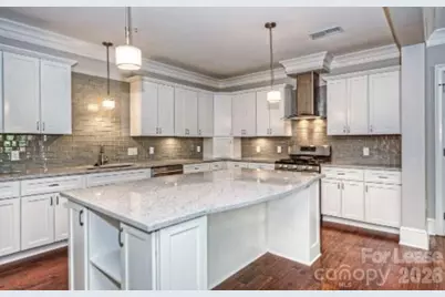 2100 Queens Road W #Southern Living, Charlotte, NC 28207 - Photo 5