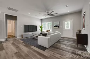354 Hart St, Heath Springs, SC 29058 - Photo 3
