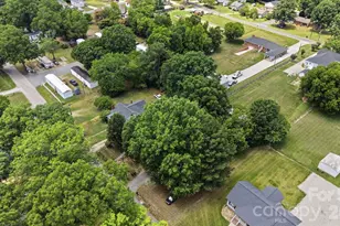 1911 Glenwood St, Kannapolis, NC 28083 - Photo 33