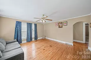 1911 Glenwood St, Kannapolis, NC 28083 - Photo 5