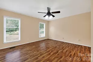 4382 Cross Ridge Dr, Gastonia, NC 28056 - Photo 7