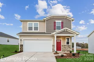 2948 31st St Ln NE, Hickory, NC 28601 - Photo 1