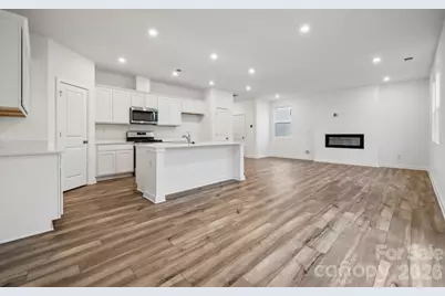 2948 31st Street Lane NE, Hickory, NC 28601 - Photo 13