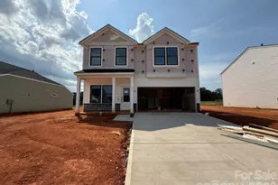 4017 Juno Dr, Charlotte, NC 28215 - Photo 1