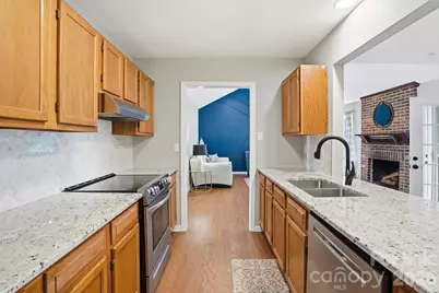 8917 Danson Drive, Charlotte, NC 28277 - Photo 19