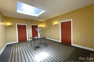 475 S Church St, Hendersonville, NC 28792 - Photo 3