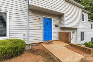 2005 Stoney Point Ln, Charlotte, NC 28210 - Photo 3
