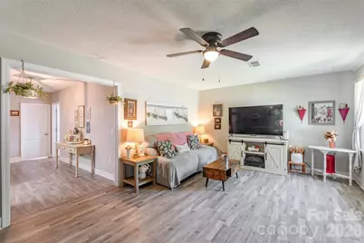 129 Brawley Street, Chester, SC 29706 - Photo 5