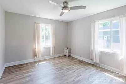 129 Brawley Street, Chester, SC 29706 - Photo 17