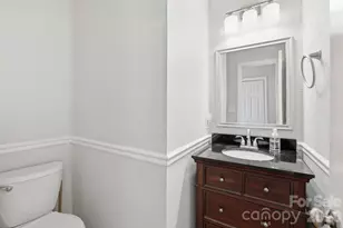 340 Walnut Point Dr, Matthews, NC 28105 - Photo 17