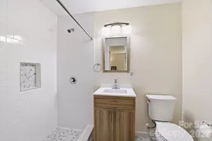 340 Walnut Point Dr, Matthews, NC 28105 - Photo 27