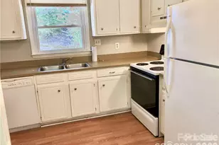 11701 Shandon Cir, Charlotte, NC 28226 - Photo 29