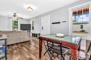 43 Pelzer St, Asheville, NC 28804 - Photo 5