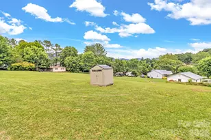 43 Pelzer St, Asheville, NC 28804 - Photo 25