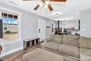 43 Pelzer St, Asheville, NC 28804 - Photo 7