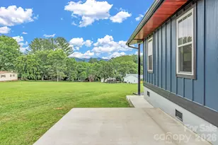 43 Pelzer St, Asheville, NC 28804 - Photo 3