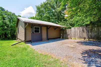 246 Putnam Lake Road, Kings Mountain, NC 28086 - Photo 41