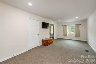 107 Maywood Rd, Hendersonville, NC 28792 - Photo 19