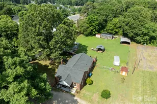 4753 S Depot St, Claremont, NC 28610 - Photo 1