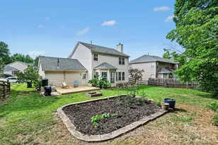 10422 Baskerville Ave, Charlotte, NC 28269 - Photo 27