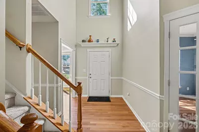 10422 Baskerville Avenue, Charlotte, NC 28269 - Photo 3