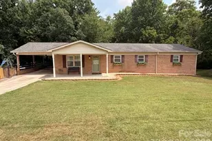 1702 Cajah Mountain Rd, Hudson, NC 28638 - Photo 1