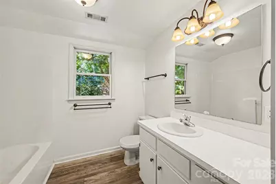 9624 Forest Drive, Charlotte, NC 28216 - Photo 21