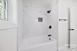 5421 Maplewood Ln, Charlotte, NC 28227 - Photo 25