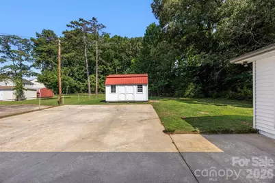 5421 Maplewood Lane, Charlotte, NC 28227 - Photo 33