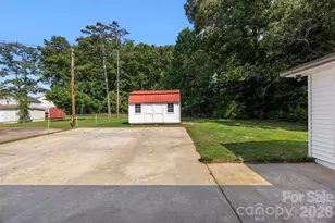 5421 Maplewood Ln, Charlotte, NC 28227 - Photo 33