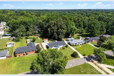 5421 Maplewood Lane, Charlotte, NC 28227 - Photo 37