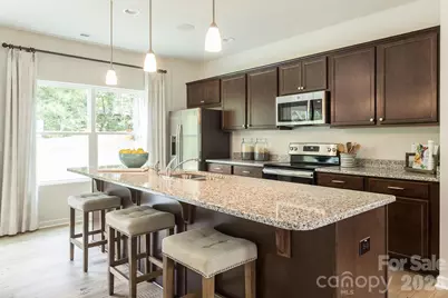 4021 Juno Drive, Charlotte, NC 28215 - Photo 9