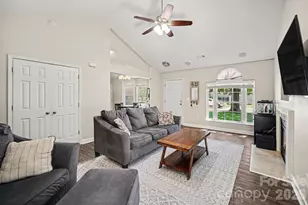 132 Brookhollow Dr, Mount Holly, NC 28120 - Photo 7