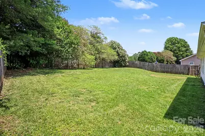 132 Brookhollow Drive, Mount Holly, NC 28120 - Photo 27